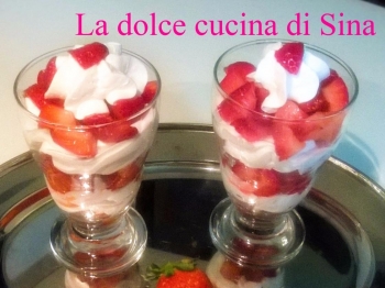 Coppa fragole e panna
